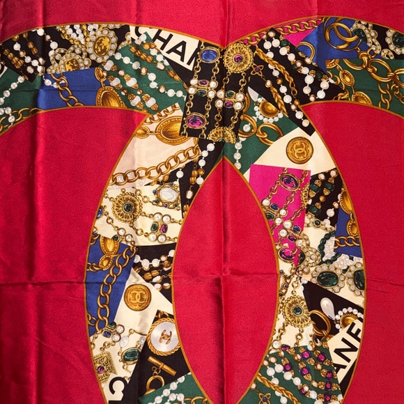 CHANEL Silk Scarf 🧣 - Picture 3 of 6